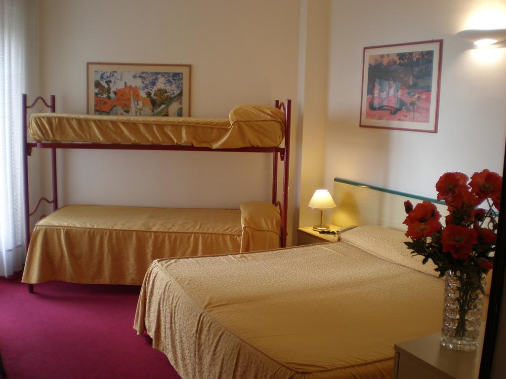 Hotel Majestic Lido di Jesolo Kamer foto